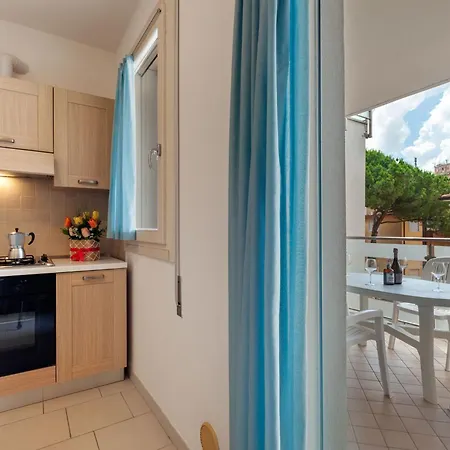 New Modern In City Centre Rosolina Mare